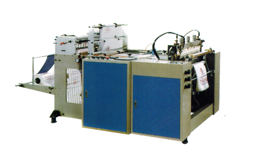 SW-600、700SW-600、700 High-speed Heat sealing and Cutting Bag-Making Machine